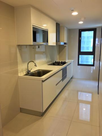 簡正和 - 明亮的廚房