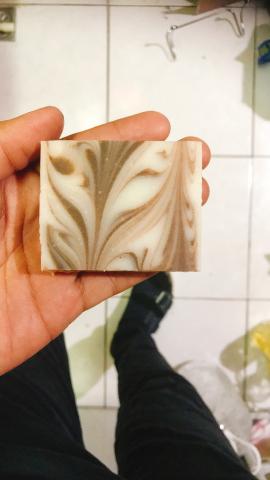 江韓侍 - 何首烏洗髮皂