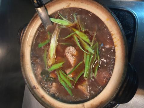 小潘珠寶、室內設計-工作室 - 麻辣臭豆腐