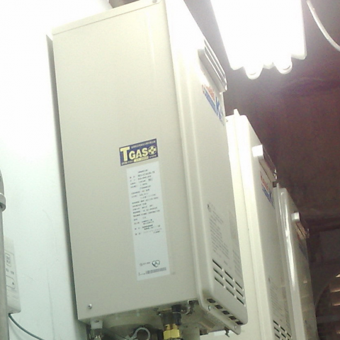 新店區瓦斯爐裝修專家推薦張傑