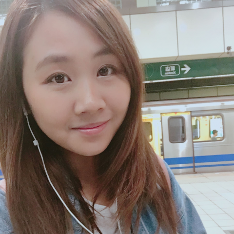 提供wix客服服務的專家謝馥憶