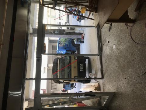 勝宏（正峰）鋁門窗 - 白鐵框自動門