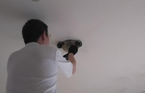 童建國（個人） - 施工中-安裝新燈具