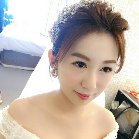 Fanny makeup & hairstylist 新秘菲菲 - 