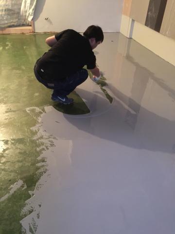 翔鶴國際工程企業有限公司 - 耐磨無塵地板施作