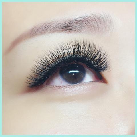 林秋麗（Dana lin)美睫講師 - 0.10單一尺寸8～14mm號碼,運用高層次作出豔麗舞台妝感