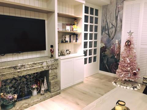 墨根空間設計股份有限公司 - 新竹 權峰案
客廳往書房,美式殖民風格.