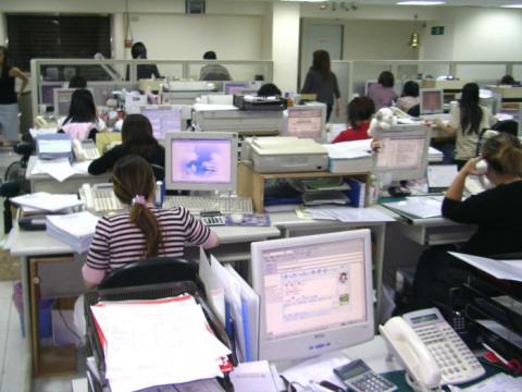 吉仁運通股份有限公司 / 佶仁報關有限公司 - 空運部