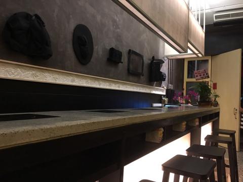 JOKER & STUDIO / 雨喬室內裝修有限公司 - 近期商業空間設計作品實景 -
AMA日式火鍋店面設計 JOKER & STUDIO / 雨喬室內裝修有限公司 - 近期商業空間設計作品實景 -
AMA日式火鍋店面設計