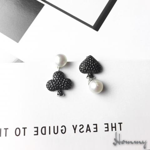 Pure攝影工作室 - 此圖為店家IG宣傳照，故比例為1:1(圖片可能因上傳壓縮關係解析度下降)