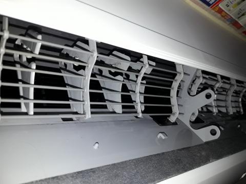 美福居家、冷氣清潔 - 冷氣室內機清潔後