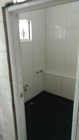 清創工程 - 浴室整修中。。