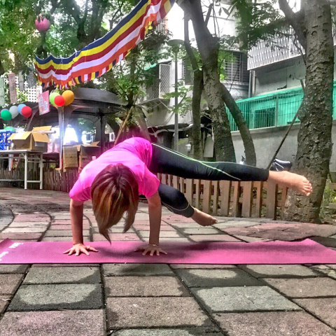 提供space瑜珈服務的專家黃萱Sabrina