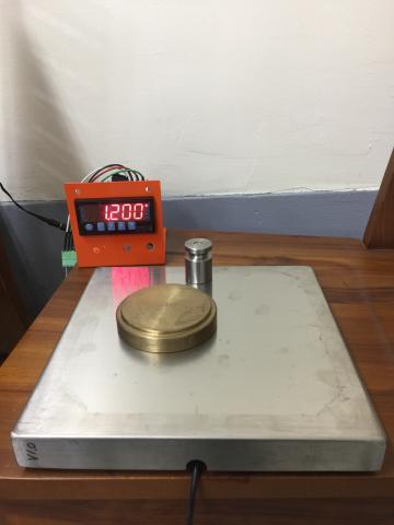 楊竹雄 - 鋼瓶磅秤