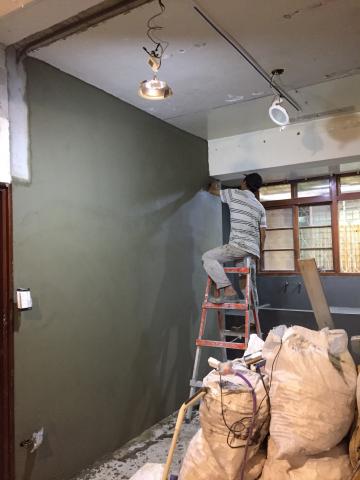 仁祥泥作工程 - 粉光中