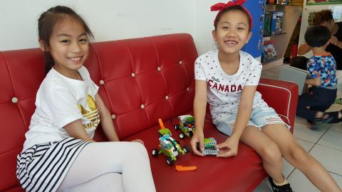 育彩程式設計 - 8  8歲程式設計 妞妞車