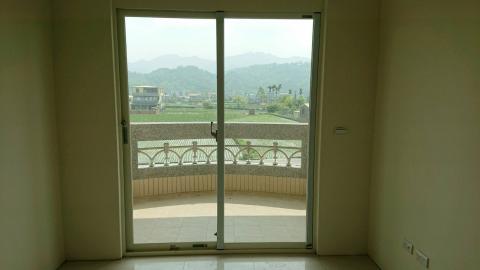 王子鋁門窗 - 公館林先生新建窗
採用正新氣密窗
效果更好