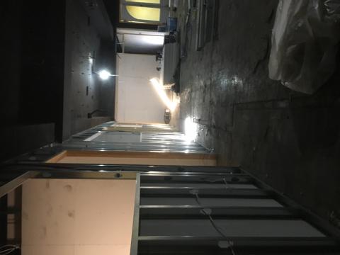 積鈺水電工程行 - 辦公室
隔間網路系統配置

