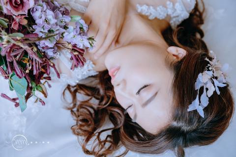 自然時刻攝影工作室 - 婚紗攝製