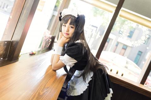 丁力 - 咖啡廳拍的
窗光就是個很棒的光源