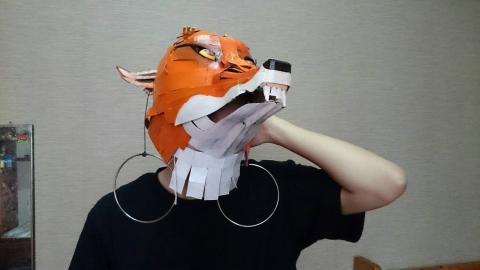Monster's world - 用牛皮紙製作的狐狸面具