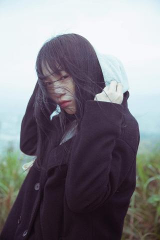 徐敬菁 - 與芒草的外拍作品之一。