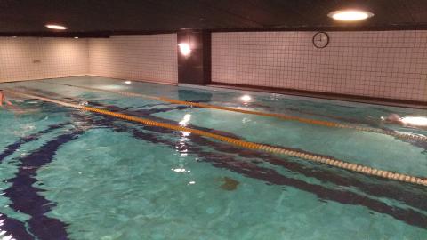 孫彥文 - 安裝泳池水道繩