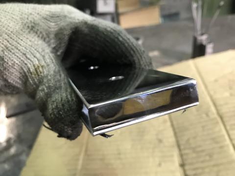 孟工廠金屬工作室 - 研磨拋光!