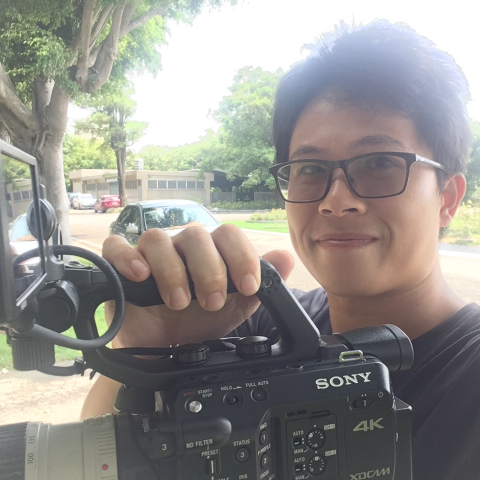 提供歌曲製作人服務的專家黃嘉聲