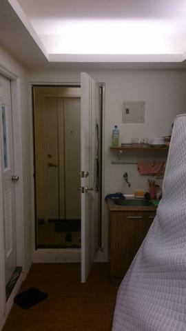 杰魄油漆個人工作室 - 套房兩色系翻新粉刷前