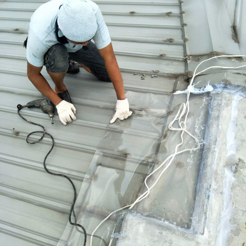 福隆工程行 - 屋頂地坪與鐵皮屋交接處防漏工程
