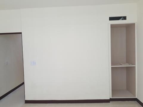 松金油漆 - 油漆尋找可以跟配合的設計師跟配合的人，有要跟我配合，歡迎加入好友跟密我，謝謝！?選擇&ldquo;適合的油漆真的很重要?所謂一分錢一分貨絕對是有它的道理存在的 &nbsp;
這陣子有遇到一些詢問的友人，其實，說穿了就是要比價，當然&nbsp;&ldquo;比價&rdquo;&nbsp;?是有好有壞?因為，每個人都想用最省錢的費用做到最好這方面不是沒有，但是，你（妳）可曾想過?(..)俗咪沒好貨?&nbsp;~~（台語念）☄房屋裝潢換新油漆有分以下☄1.&nbsp;✏自己