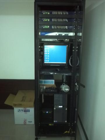 智遠數位科技 - 網路機房,網路佈線,伺服器安裝