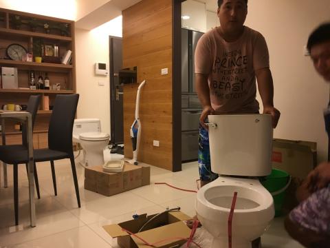 積鈺水電工程行 - 馬桶更換