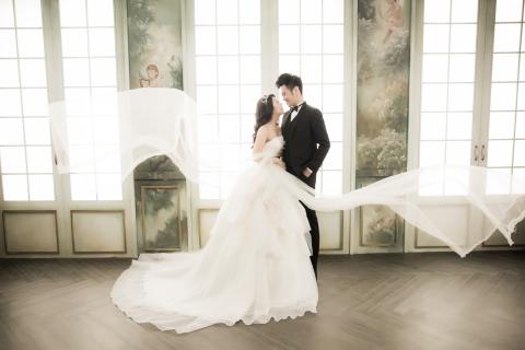 Audi /自助婚紗/婚禮紀錄/創作攝影/整體造型 - 