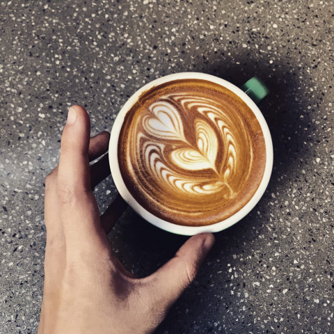 提供衣服收纳柜服務的專家Vivi chan