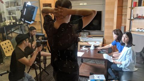 我識數位整合行銷 - D-Link 粉絲團經營「PM哪有這麼忙」影音素材拍攝-2018  │Facebook│粉絲團│影音素材