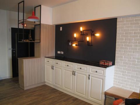 京時有限公司 - 