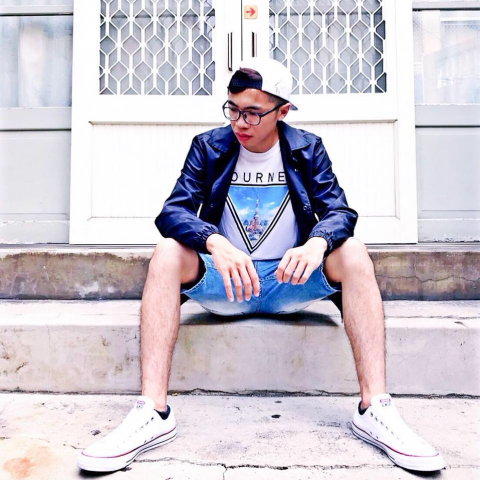 提供dcard寫手服務的專家林敬翔