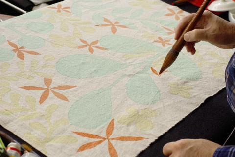 高智能 - 頭巾彩繪