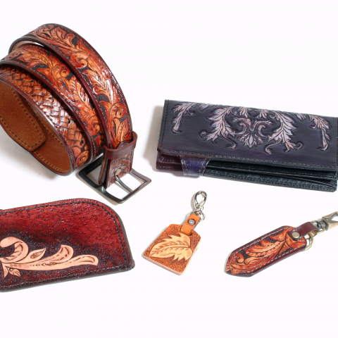 ZIAJK - 皮雕製品