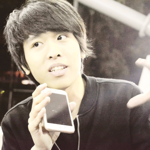 提供視頻剪輯軟件服務的專家幫電腦手機軟件安裝、維修、硬件顧問