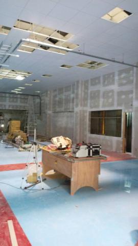 沅冠裝潢工程有限公司 - 工廠，明架、輕隔間半完成已經再批土了