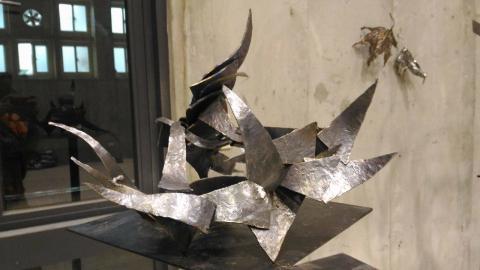 IVY鄧 - 金屬作品