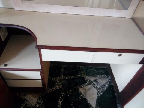 譽潔清潔公司 - 泛黃刷洗完畢