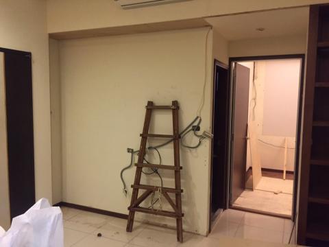 曾裕誠 - 南崁黃公館客廳拆除後