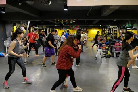 Mo-Mo私人教練工作室 - 充滿活力的學員們