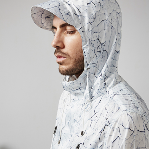 爲之商企 - 男裝商企設計＿印花長版防風外套