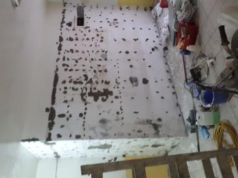 金玉滿堂  油漆 防水 工程 - 天母木作拆除後 補釘子 孔