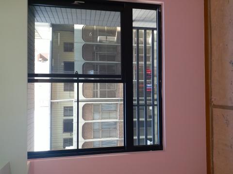 優億油漆裝修公司 - 以上